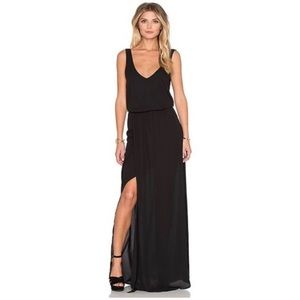 *SHOW ME YOUR MUMU* Black Maxi Dress